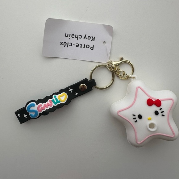 Nwt Sanrio Hello Kitty Key Chain - Picture 2 of 6